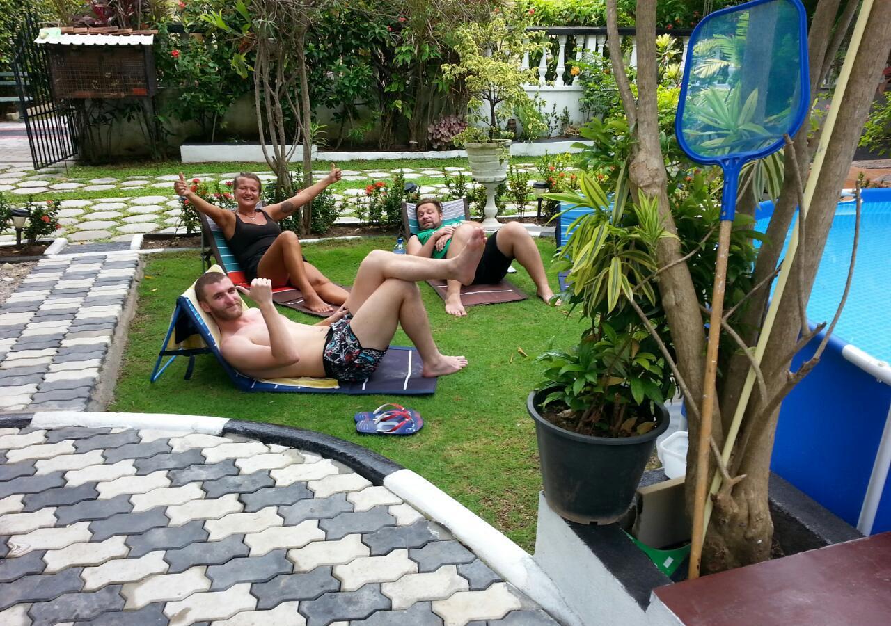 Colombo Lavinia Beach Hostel Dehiwala-Mount Lavinia Eksteriør bilde
